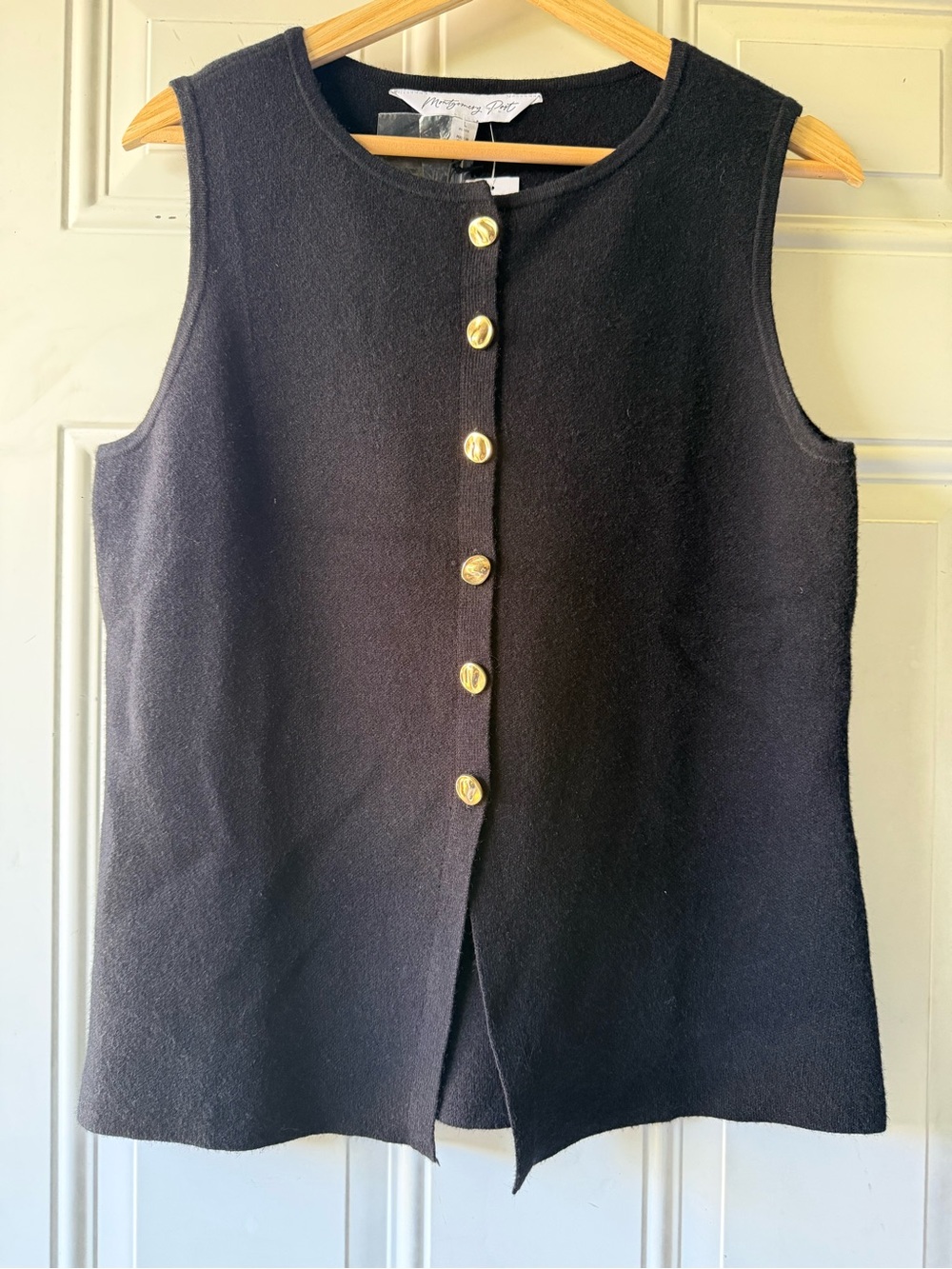 Sleeveless Button-Front Knit Sweater Shell Vest Black